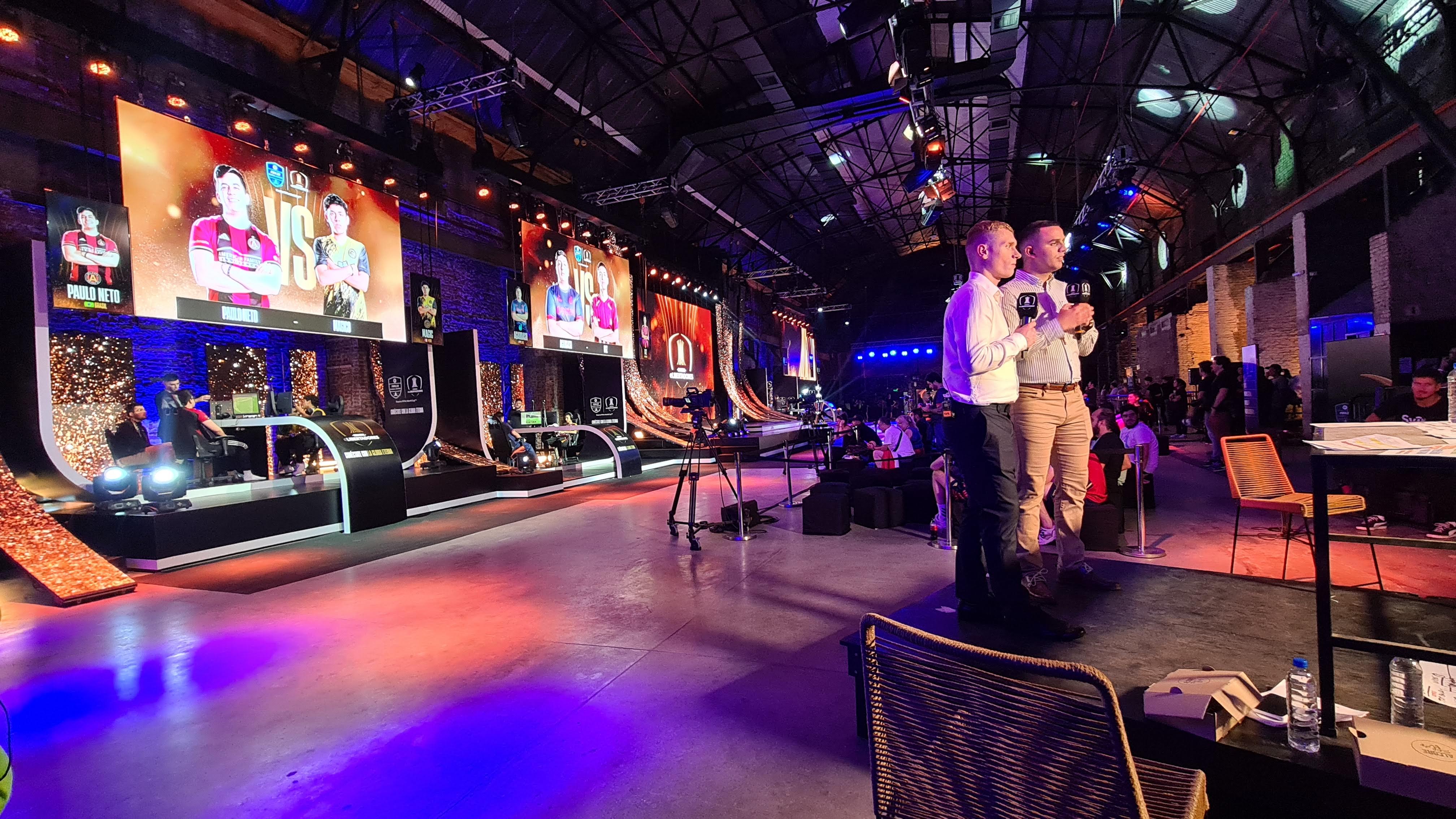 Evento con pantallas LED, sonido e iluminación montado por Lumar Solutions